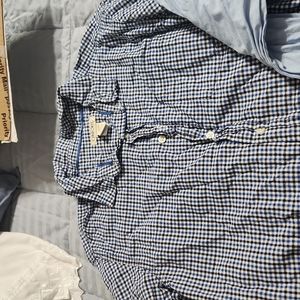 2 boys long sleeve button downs